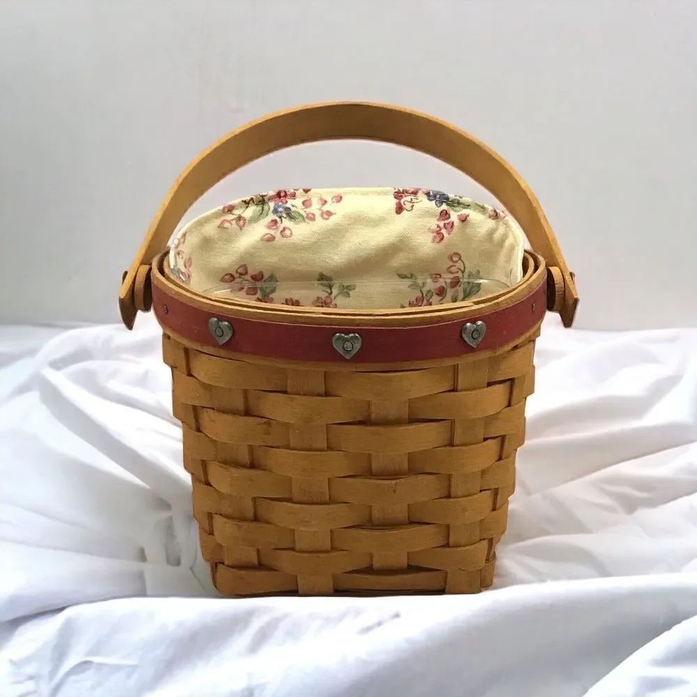 Longaberger 2001 Sweetheart red love notes basket with Liner and protector